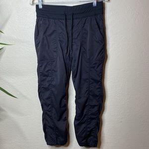 The North Face crop jogger